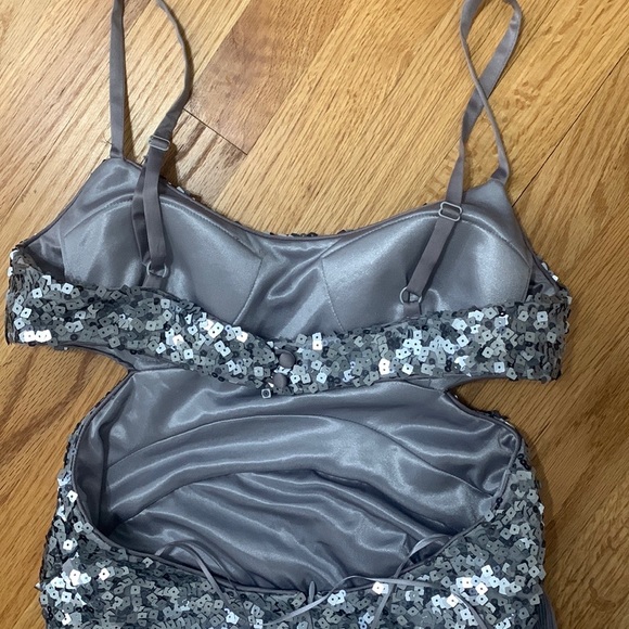 Jessica Simpson size 10 maxi dress - Picture 7 of 7